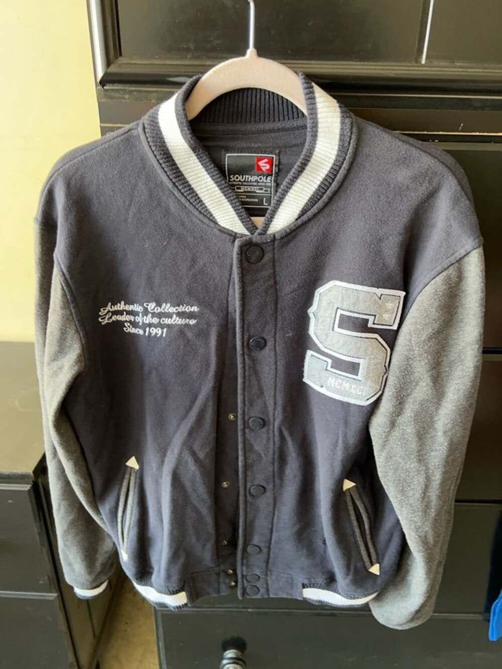 Southpole Varsity Jacket Size L Gray Black Snap Up